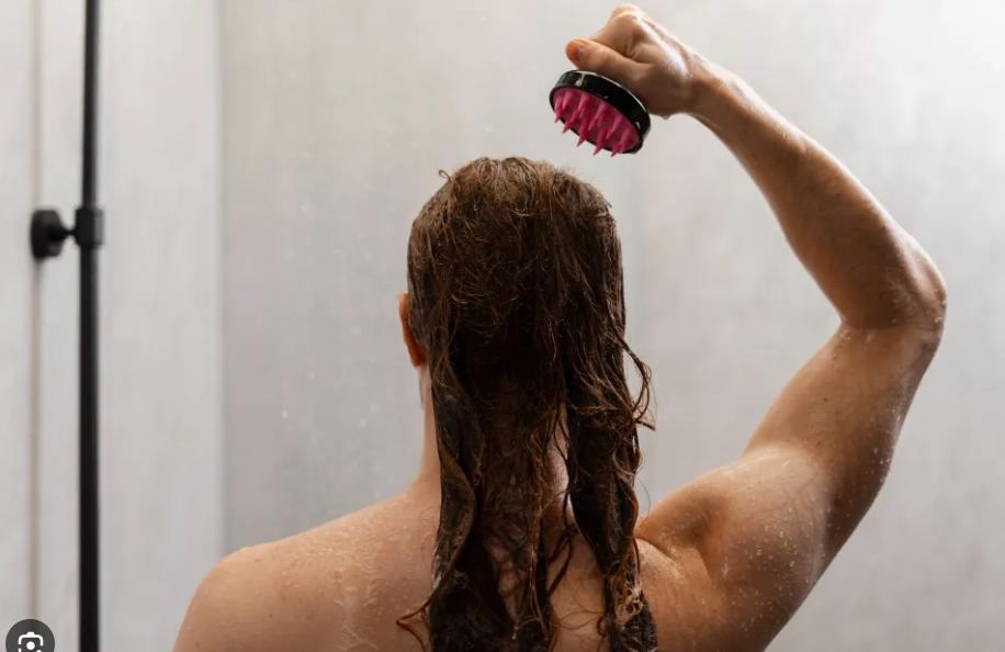 rinse your hair with clean water.